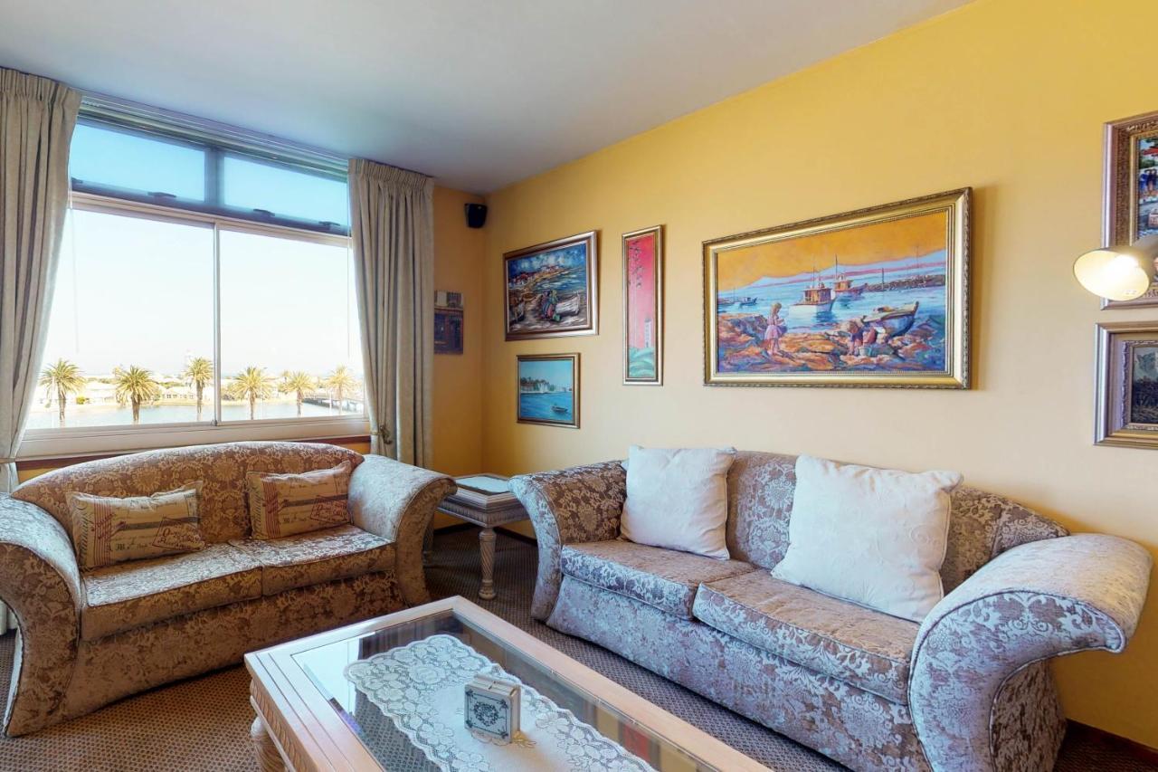 Palo Alto Condo, Bloubergstrand * Cape Town